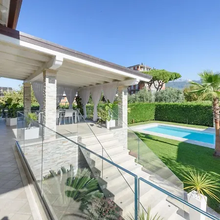 Casa With Pool 300M Beach 3 Bedrooms Apartment