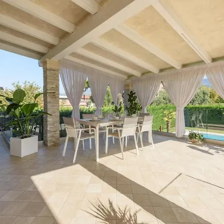Casa With Pool 300M Beach 3 Bedrooms Apartment *