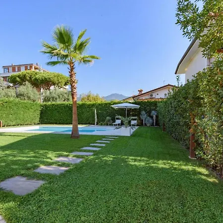 Casa With Pool 300M Beach 3 Bedrooms Apartment