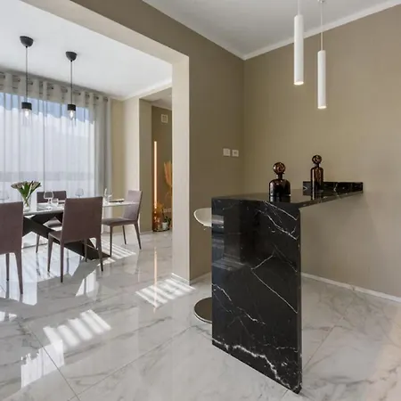 Apartment Casa With Pool 300M Beach 3 Bedrooms
