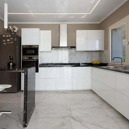 Casa With Pool 300M Beach 3 Bedrooms *